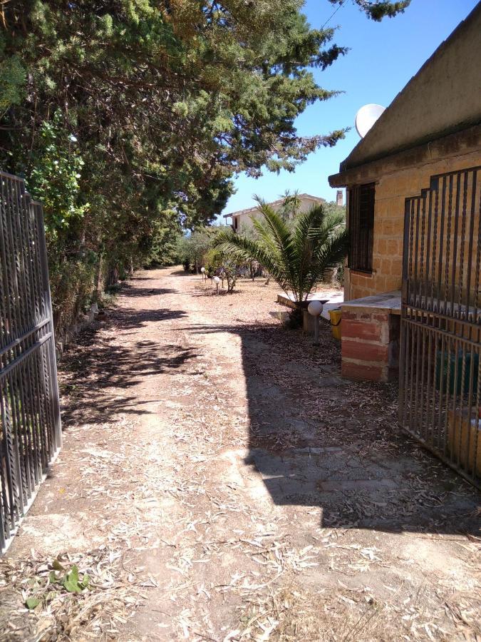 Villa Casale Guidaloca à Castellammare del Golfo Extérieur photo