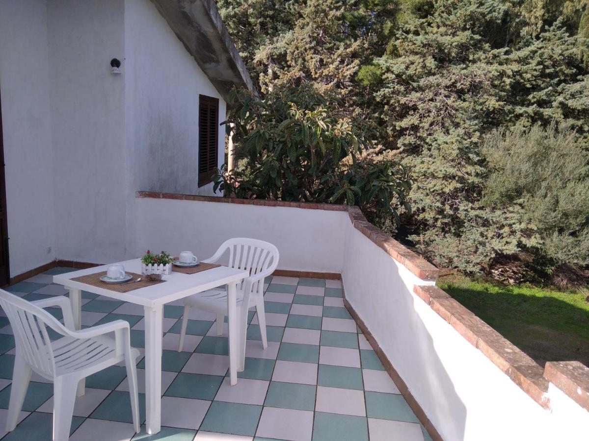 Villa Casale Guidaloca à Castellammare del Golfo Extérieur photo